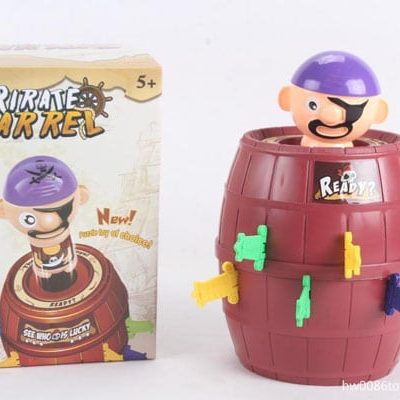 Đồ chơi đâm hải tặc 2 trong 1