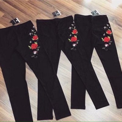 Quần legging thêu hoa Topshop