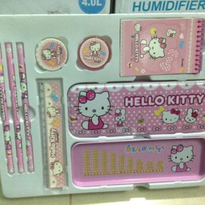 Bộ dụng cụ học tập