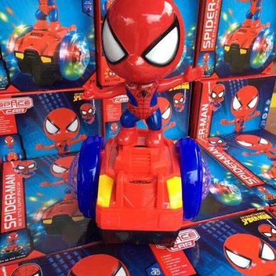Đồ chơi người nhện xoay 360 độ phát nhạc có đèn