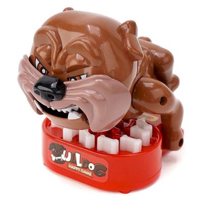 Bộ đồ chơi chú chó giữ xương cho bé