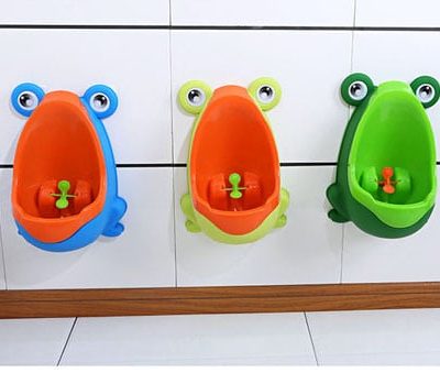 Bệ tiểu mini gắn tường cho bé trai hình chú ếch