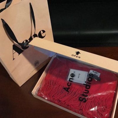 Khăn quàng cổ acne studios kèm hộp