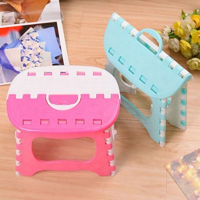 Ghế nhựa xếp mini có quai xách