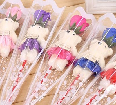 Hoa hồng sáp 1 bông có gấu