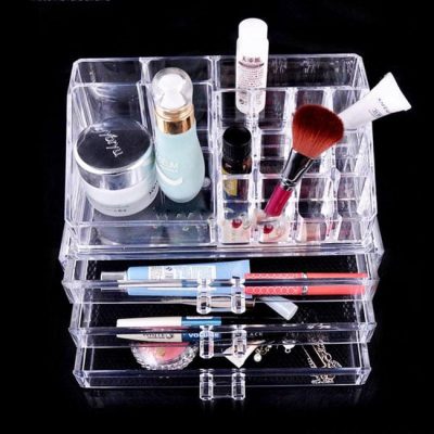 Hộp đựng mỹ phẩm 4 tầng