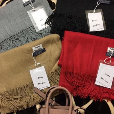 Khăn quàng cổ Acne Studio