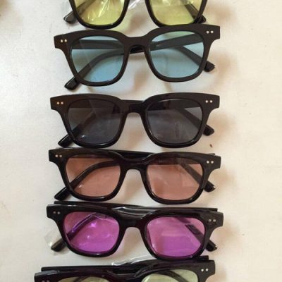 Kính màu trong suốt Hàn Quốc