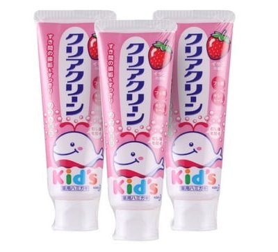 Kem đánh răng cho bé vị dâu 70g Kao