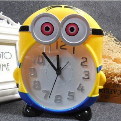 Đồng hồ báo thức minions