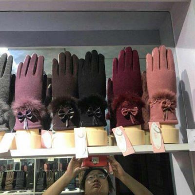 Găng tay cảm ứng lót nỉ đẹp cho mùa đông