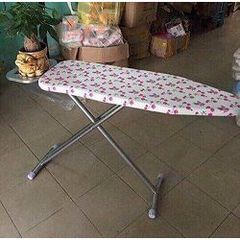 BÀN ĐỂ ỦI QUẦN ÁO KIỂU ĐỨNG GẤP GỌN