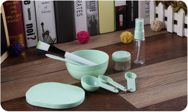 bo-tron-mat-na-kem-triet-my-pham-2