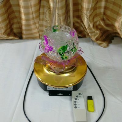 Đèn hoa sen phun nước cảm ứng nhạc