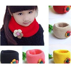 KHĂN ỐNG LEN HÌNH HOA CHO BÉ GÁI