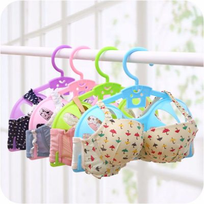 MÓC TREO ÁO NGỰC CHỐNG BIẾN DẠNG