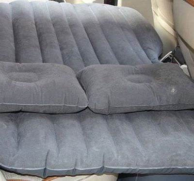 Đệm hơi ô tô – Giường hơi tiện ích cho ô tô