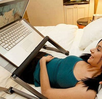 Bàn để laptop xoay đa năng