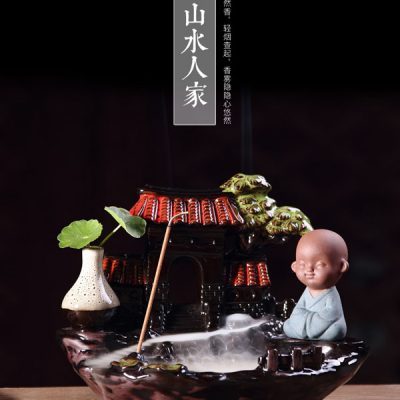 THÁC KHÓI TRẦM HƯƠNG CHÚ TIỂU TỌA THIỀN TRÊN CHÙA