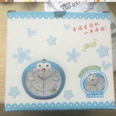 Đồng hồ báo thức Doremon