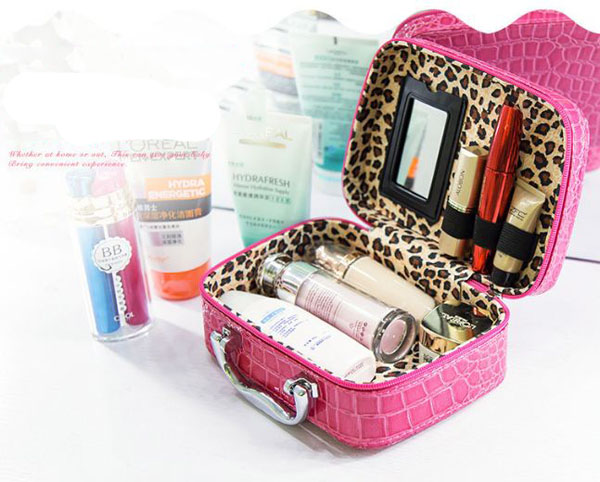 tui-dung-my-pham-da-ca-sau-2