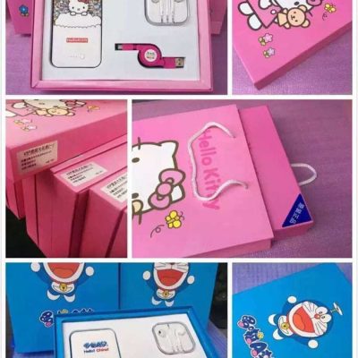 Bộ combo sạc dự phòng ,dây sạc , tai nghe đáng yêu