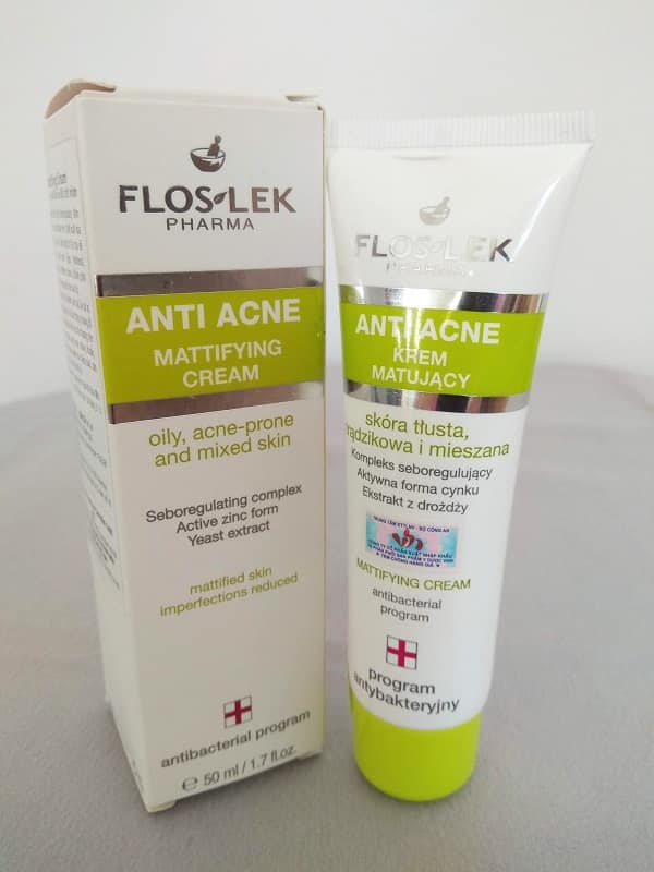 Kem kiểm soát dầu và điều tiết nhờn Floslek Mattifying Cream 50ml Kem kiểm soát dầu và điều tiết nhờn Floslek Mattifying Cream 50ml