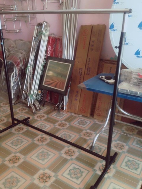 giá treo đơn có bánh xe -4 giá treo đơn có bánh xe -4